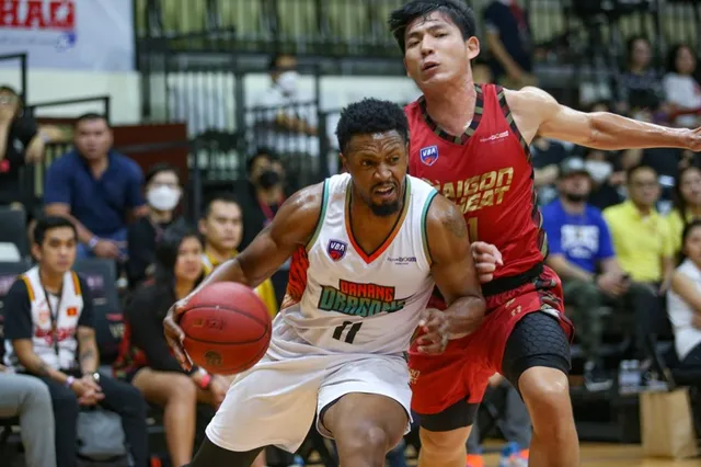 VBA 2022 - Game 13: Saigon Heat thắng trận đầu tiên trên sân nhà - Ảnh 1.