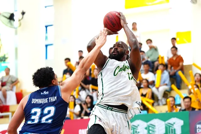 VBA 2022 - Game 39: Nha Trang Dolphins tận hưởng niềm vui trọn vẹn - Ảnh 2.