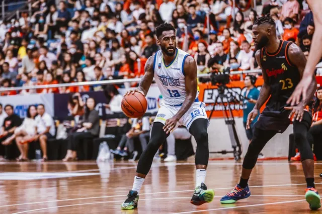 VBA Playoffs 2022: Saigon Heat tạo lợi thế tại game 1 - Ảnh 4.