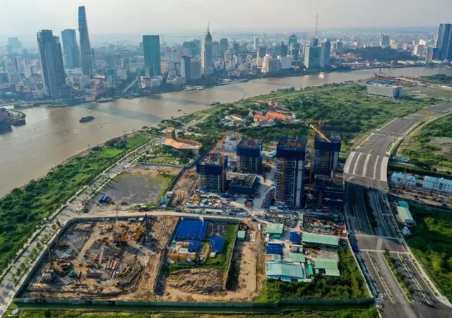 Từ 25/8, giá đất bồi thường tại TP Hồ Chí Minh tối đa tới 810 triệu/m2 - Ảnh 1.