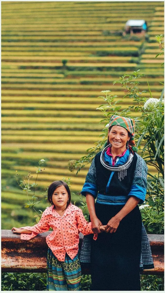 Mù Cang Chải đẹp đến ngẩn ngơ khi mùa vàng đang gõ cửa - Ảnh 6.