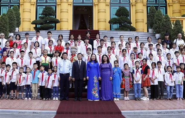 Lan tỏa yêu thương và những giá trị tốt đẹp - Ảnh 2.