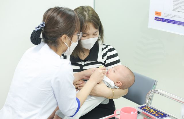 Những loại vaccine trẻ không thể bỏ lỡ trong giai đoạn đầu đời - Ảnh 1.