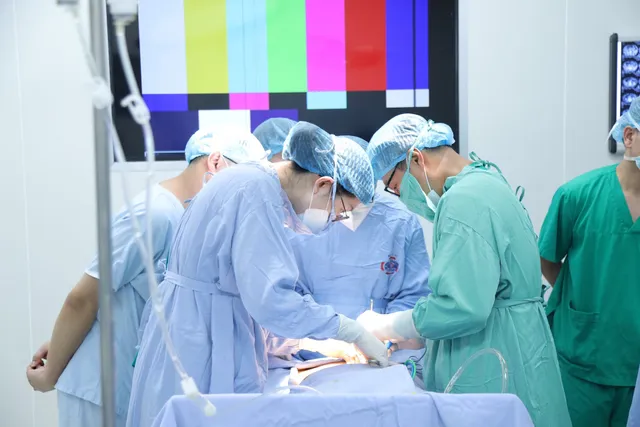 Hơn 300.000 người Việt đang sống chung với bệnh ung thư - Ảnh 3. Hơn 300.000 người Việt đang sống chung với bệnh ung thư - Ảnh 3.
