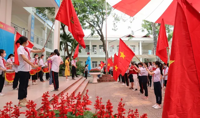 Sáng nay (5/9), 23 triệu học sinh trên cả nước khai giảng năm học mới - Ảnh 1.