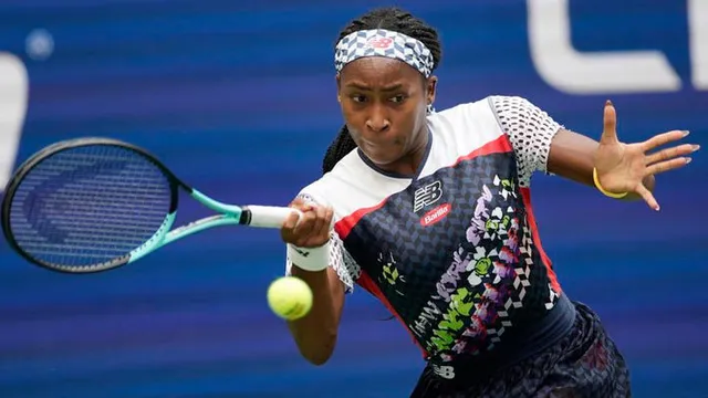 Coco Gauff lần đầu vào tứ kết Mỹ mở rộng - Ảnh 1.