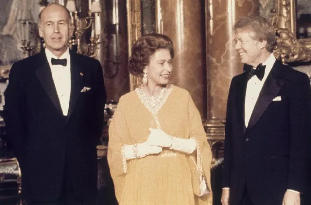 Nữ hoàng Anh Elizabeth II qua đời ở tuổi 96, lãnh đạo thế giới gửi lời chia buồn - Ảnh 12. Nữ hoàng Anh Elizabeth II qua đời ở tuổi 96, lãnh đạo thế giới gửi lời chia buồn - Ảnh 12.
