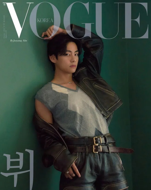V (BTS) được Vogue gọi là biểu tượng của kỷ nguyên - Ảnh 2. V (BTS) được Vogue gọi là biểu tượng của kỷ nguyên - Ảnh 2.