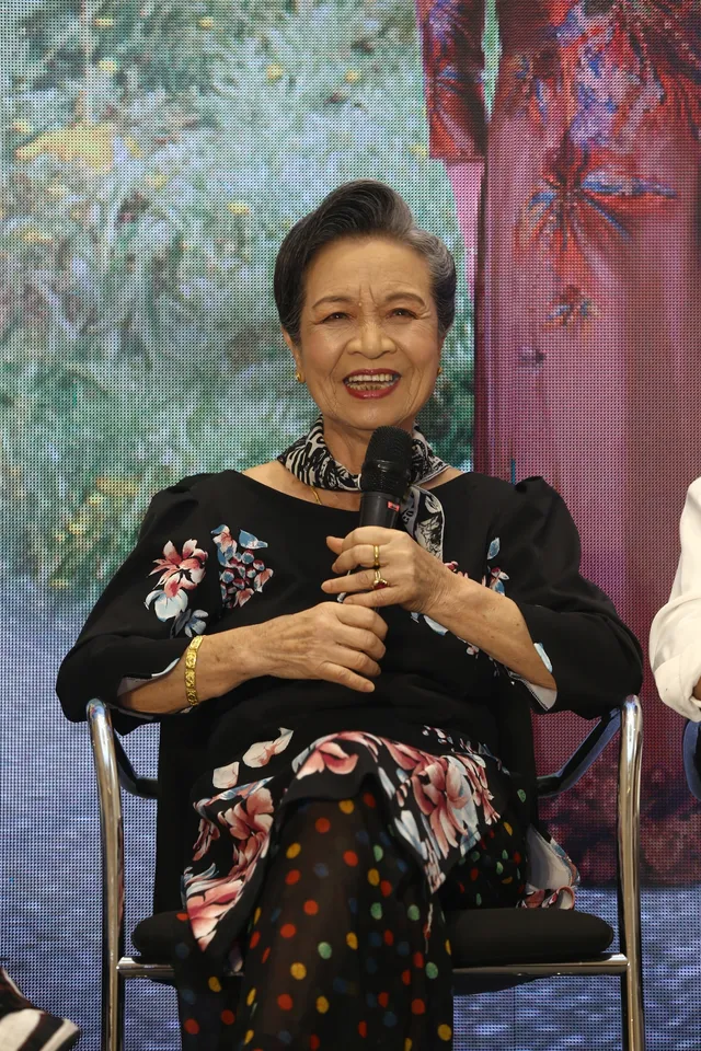 Mộng Mơ Huyền Trang làm mẹ của bé So Tuấn Phong trong phim mới - Ảnh 11. Mộng Mơ Huyền Trang làm mẹ của bé So Tuấn Phong trong phim mới - Ảnh 11.