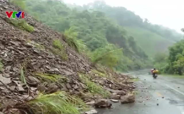 Một người mất tích do nước lũ cuốn trôi ở Hòa Bình - Ảnh 1. Một người mất tích do nước lũ cuốn trôi ở Hòa Bình - Ảnh 1.