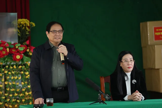 Thủ tướng Phạm Minh Chính dâng hương tưởng niệm cố Thủ tướng Phạm Văn Đồng - Ảnh 3. Thủ tướng Phạm Minh Chính dâng hương tưởng niệm cố Thủ tướng Phạm Văn Đồng - Ảnh 3.