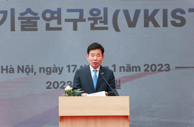 Khánh thành Viện Khoa học và Công nghệ Việt Nam - Hàn Quốc - Ảnh 4.
