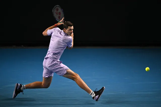 Vòng 2 đơn nam Australia mở rộng 2023: Stefanos Tsitsipas dễ dàng vào vòng 3   - Ảnh 1.