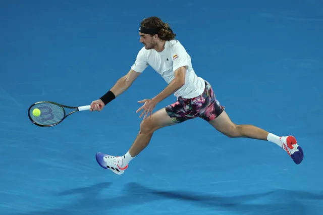 Vòng 2 đơn nam Australia mở rộng 2023: Stefanos Tsitsipas dễ dàng vào vòng 3   - Ảnh 2.