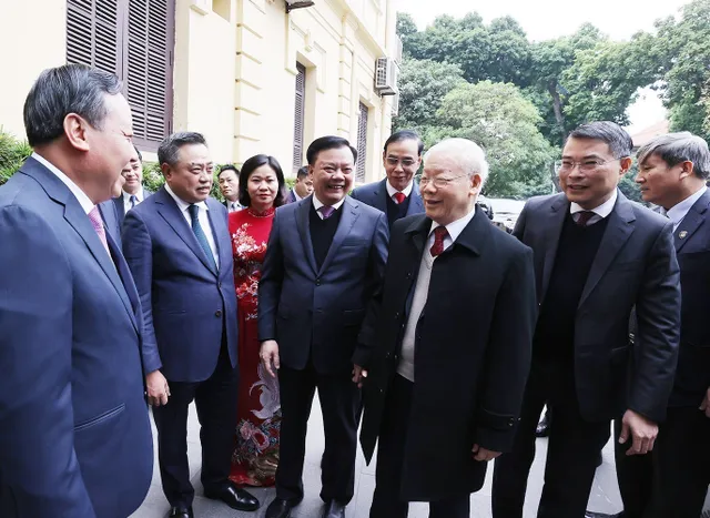 Tổng Bí thư Nguyễn Phú Trọng thăm, chúc Tết Đảng bộ, chính quyền và nhân dân Hà Nội - Ảnh 4.