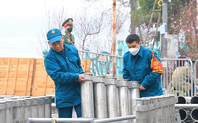 Người dân Hà Nội, TP Hồ Chí Minh có thể xem pháo hoa đêm giao thừa ở đâu? - Ảnh 3.