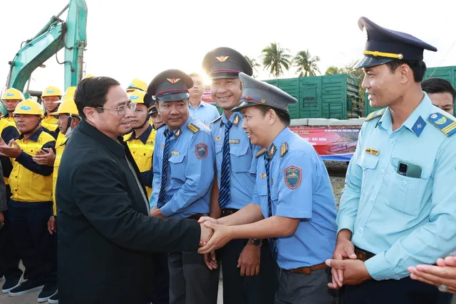 Thủ tướng Phạm Minh Chính dự Lễ ra quân dự án nâng cấp tuyến đường sắt Nha Trang - Sài Gòn - Ảnh 3.