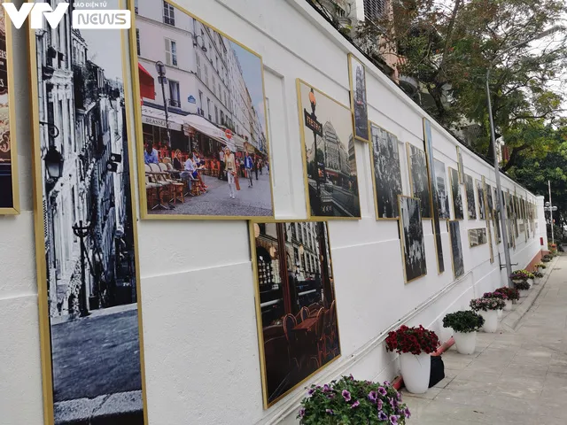 Trưng bày 200 tài liệu, hình ảnh, hiện vật tại triển lãm Hội nghị Paris - Cuộc đàm phán lịch sử - Ảnh 3. Trưng bày 200 tài liệu, hình ảnh, hiện vật tại triển lãm Hội nghị Paris - Cuộc đàm phán lịch sử - Ảnh 3.