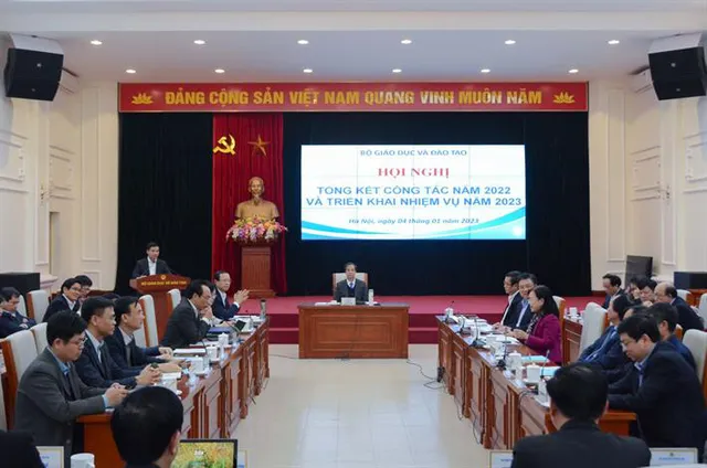 10 nhiệm vụ trọng tâm của Bộ GDĐT năm 2023 - Ảnh 1.