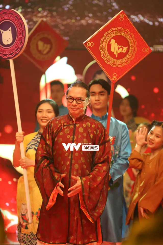 Dàn sao Việt đổ bộ 12 Con giáp xuân Quý Mão - Ảnh 8. Dàn sao Việt đổ bộ 12 Con giáp xuân Quý Mão - Ảnh 8.
