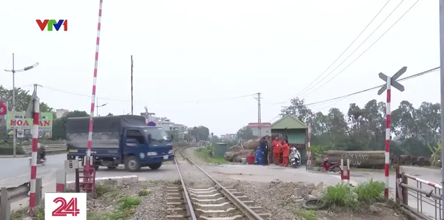 Đẩy nhanh lắp đặt hàng trăm hệ thống cảnh báo tàu tự động - Ảnh 1.