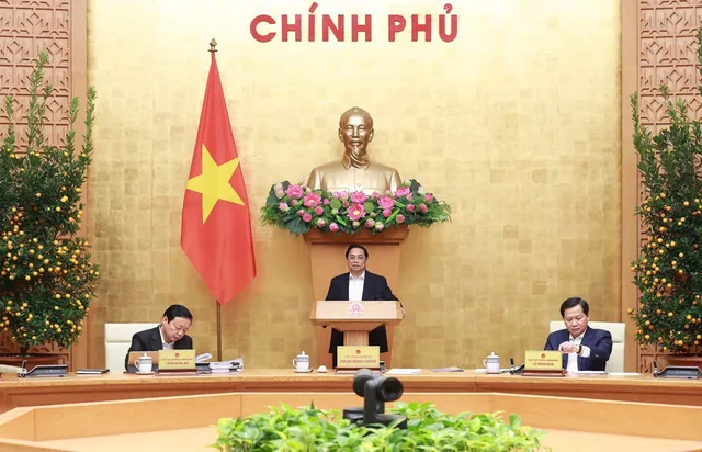 Thủ tướng: Sử dụng hiệu quả 400.000 tỷ đồng tăng thu năm 2022, đẩy mạnh giải ngân 700.000 tỷ đồng đầu tư công - Ảnh 3. Thủ tướng: Sử dụng hiệu quả 400.000 tỷ đồng tăng thu năm 2022, đẩy mạnh giải ngân 700.000 tỷ đồng đầu tư công - Ảnh 3.