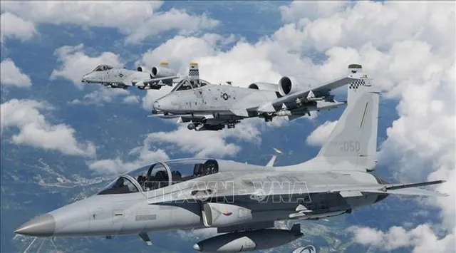Hàn Quốc và Mỹ tập trận không quân - Ảnh 1.