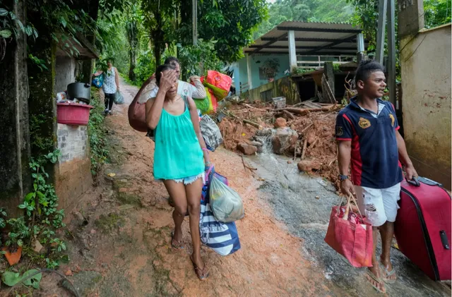 Lũ lụt và lở đất nghiêm trọng tại Brazil: Số người tử vong tăng lên 48 - Ảnh 2.