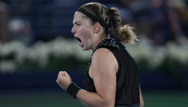 Aryna Sabalenka vào tứ kết giải quần vợt Dubai Championship - Ảnh 1.