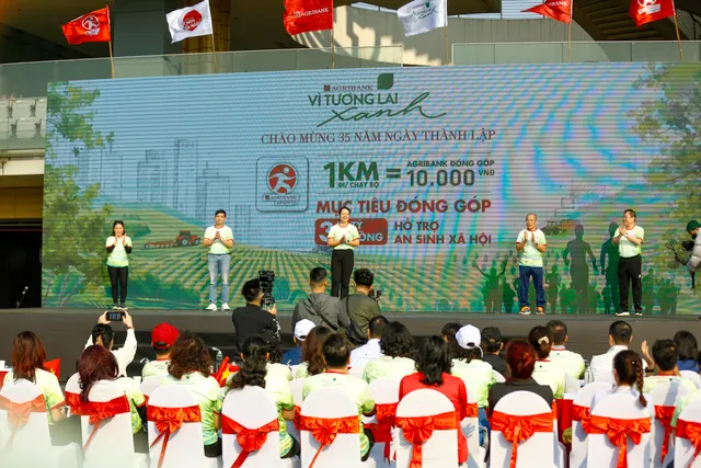 Agribank phát động giải chạy Vì tương lai xanh - Ảnh 4. Agribank phát động giải chạy Vì tương lai xanh - Ảnh 4.