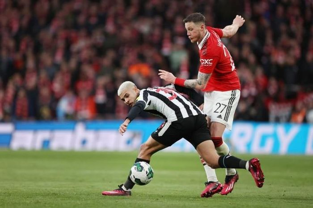 Vượt qua Newcastle, Manchester United vô địch Cúp Liên đoàn Anh - Ảnh 3.