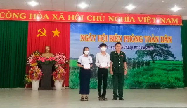 An Giang: Triển khai thực hiện 5 nội dung Ngày Biên phòng toàn dân - Ảnh 5.