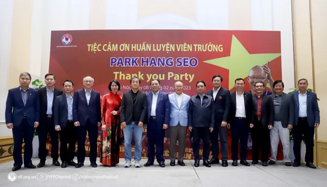 LĐBĐVN tổ chức tiệc cảm ơn HLV trưởng Park Hang Seo  - Ảnh 1.