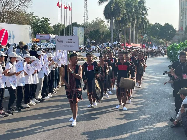 Lễ hội đường phố Buôn Ma Thuột - Nơi hội tụ 3 nền văn minh cà phê thế giới - Ảnh 3.