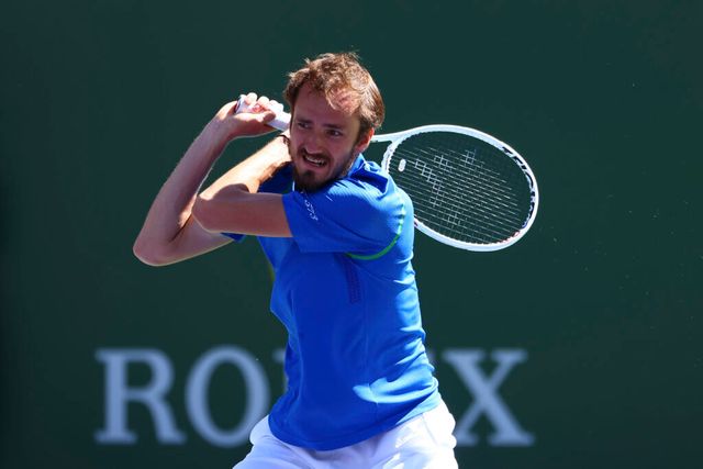 Daniil Medvedev vào chung kết đơn nam Indian Wells - Ảnh 1.