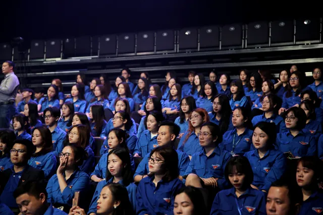 Bí thư Đảng ủy Khối các cơ quan Trung ương đối thoại với đoàn viên, thanh niên tiêu biểu năm 2023 - Ảnh 18.