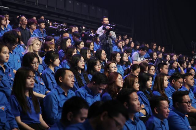 Bí thư Đảng ủy Khối các cơ quan Trung ương đối thoại với đoàn viên, thanh niên tiêu biểu năm 2023 - Ảnh 20.