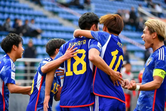 VCK U20 châu Á 2023 | U20 Nhật Bản ngược dòng đánh bại U20 Trung Quốc - Ảnh 2.