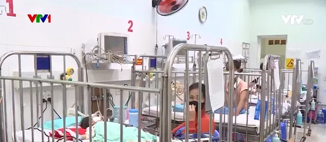 TP Hồ Chí Minh: Gia tăng trẻ mắc bệnh hô hấp - Ảnh 1. TP Hồ Chí Minh: Gia tăng trẻ mắc bệnh hô hấp - Ảnh 1.