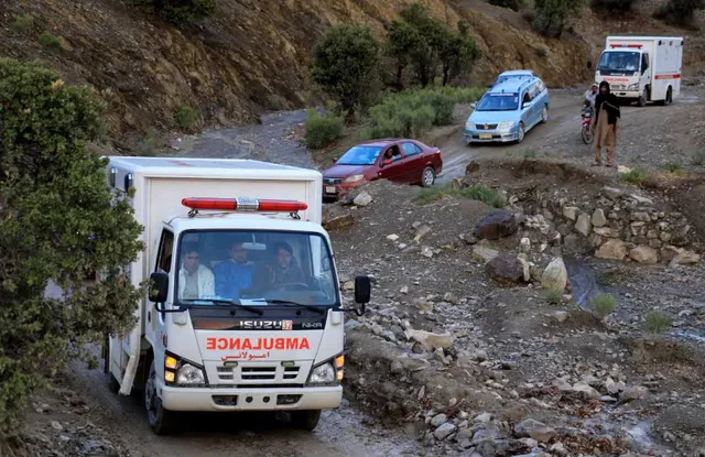 Người dân Afghanistan bị sang chấn tâm lý sau động đất - Ảnh 1.