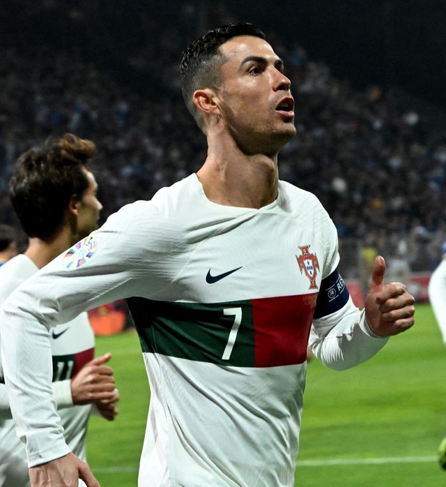 Kết quả vòng loại EURO 2024: ĐT Hà Lan thắng nghẹt thở, Ronaldo lại lập cú đúp bàn thắng cho Bồ Đào Nha   - Ảnh 3.