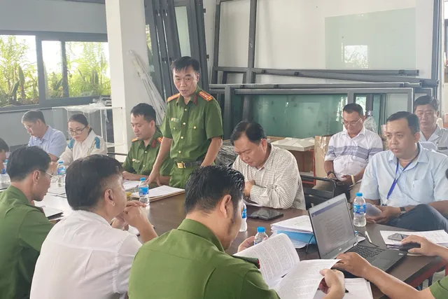 TP Hồ Chí Minh: Tòa nhà 7 tầng xây dựng sai phép, vi phạm PCCC - Ảnh 1.