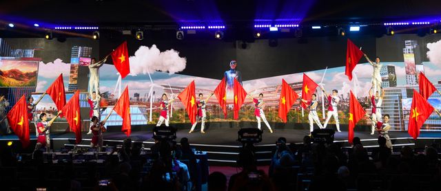 Công nghệ mãn nhãn tại lễ khai mạc Triển lãm quốc tế Đổi mới sáng tạo Việt Nam 2023 - Ảnh 8.