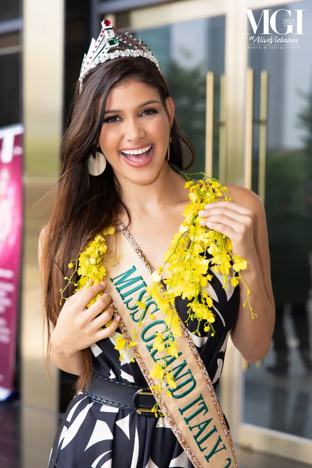 Miss Grand International 2023: Thêm nhiều thí sinh đến Hà Nội, trổ tài nói tiếng Việt - Ảnh 2.