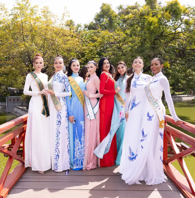 Thí sinh Hoa hậu Hòa bình quốc tế 2023 duyên dáng áo dài thăm Hà Nội - Ảnh 5.