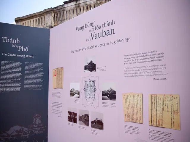 Triển lãm  Thành xưa Phố cũ - những thay đổi của kiến trúc Hà Nội theo thời gian - Ảnh 5.