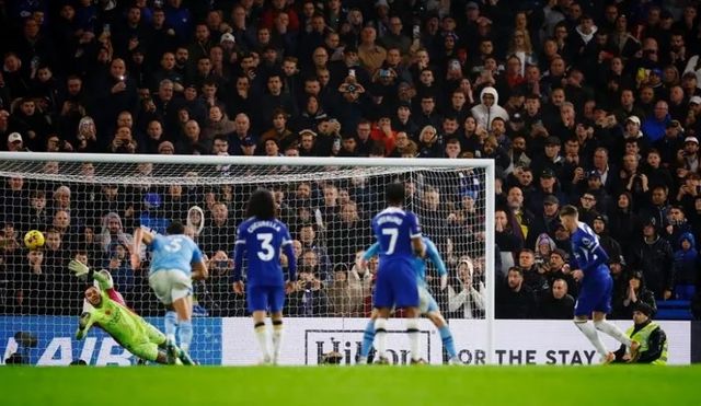 Chelsea và Man City chia điểm sau màn rượt đuổi tỷ số kịch tính - Ảnh 5.