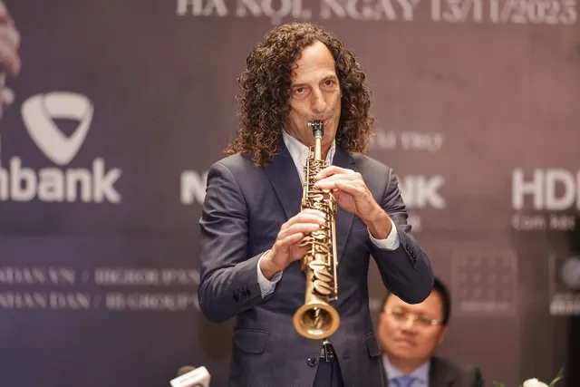 Kenny G: Đêm diễn ở Hà Nội sẽ mang tới những biến tấu bất ngờ cho khán giả  - Ảnh 2.