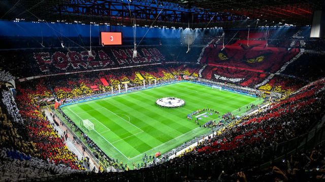 Sân San Siro muốn đăng cai trận chung kết Champions League - Ảnh 1.