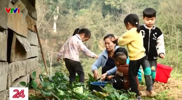 Người gieo chữ nơi rẻo cao - Ảnh 4.